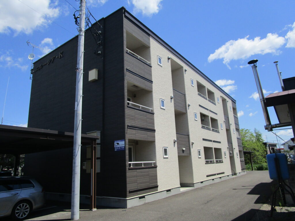 エルーシア・K